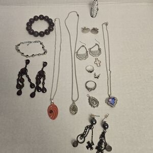 Jewerly Lot Of 15, Necklaces, Pendants, Earrings, Bracelets. Nothing Broken